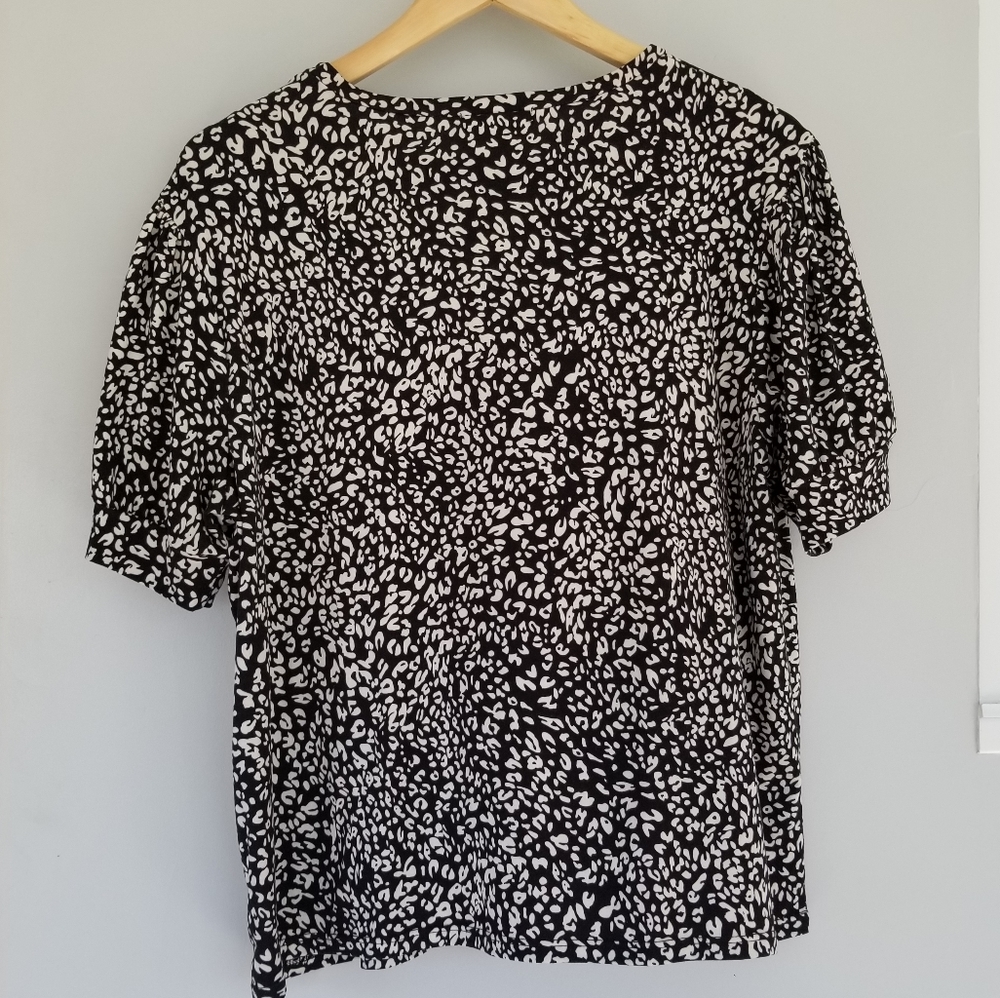 Leopard Print Top - Picture 5 of 6